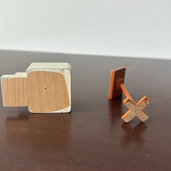 Wendt and Kuhn Erzebirge stage and music stand accessories for wooden figures - Picture 8 of 11